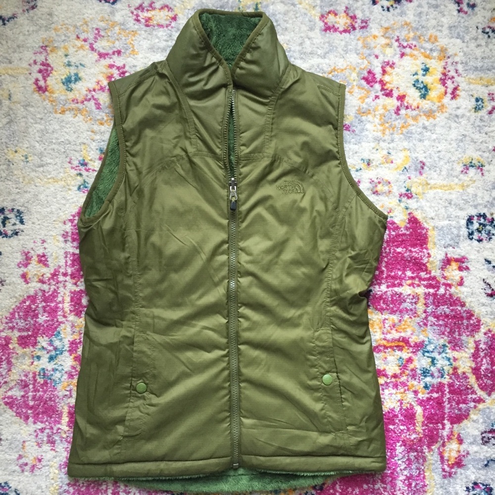 The North Face Mossbud Reversible Vest Green EUC